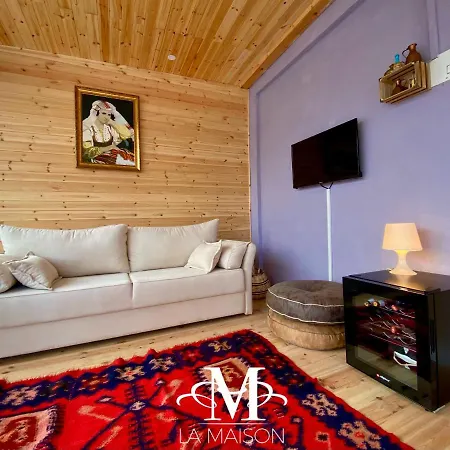 Daire La Maison - Sea & Petit En Bois For 4 Seasons Golem (Tirana)