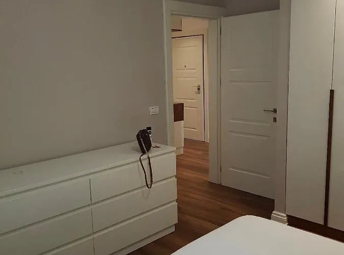 La Maison - Your For 4 Seasons *