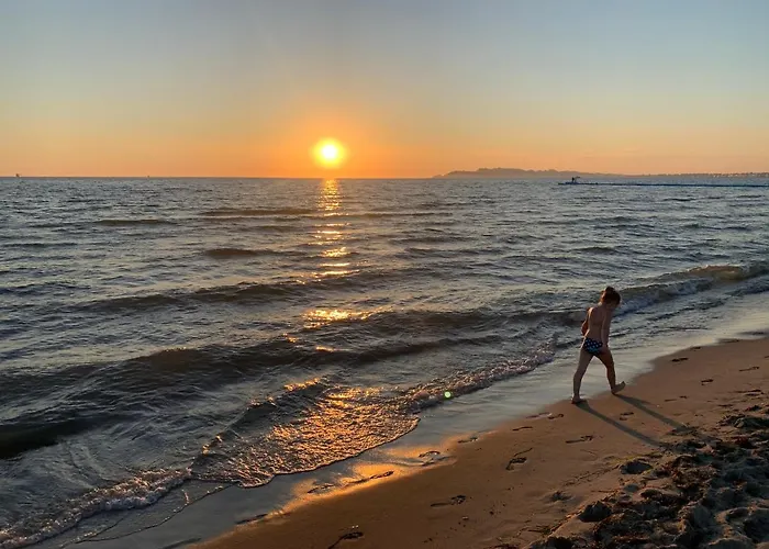 La Maison - Your For 4 Seasons