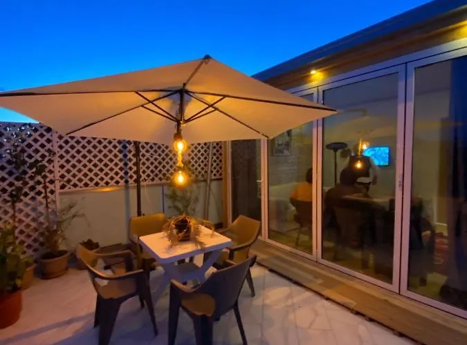 La Maison - Your For 4 Seasons Διαμέρισμα